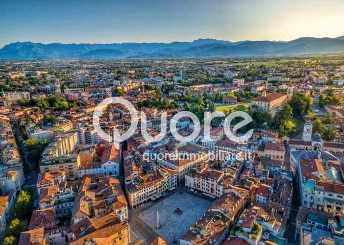 ufficio in vendita ad Udine