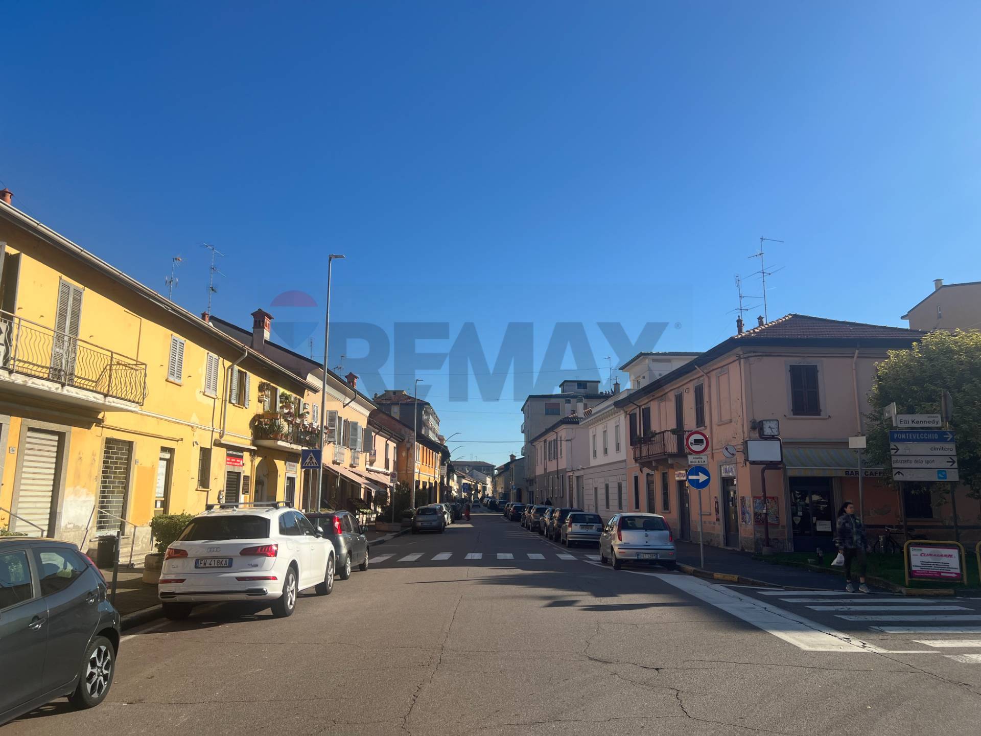 negozio in vendita a Magenta