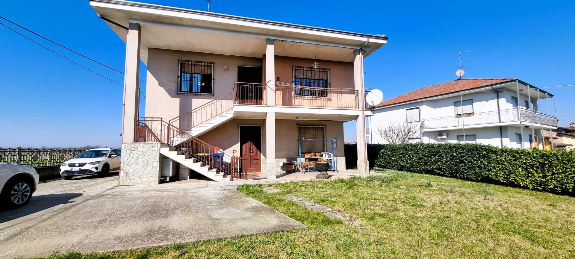 casa indipendente in vendita a Masio