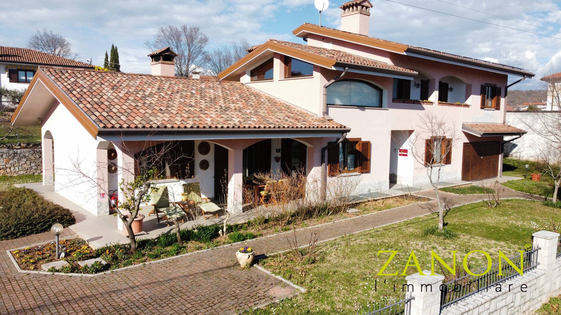 casa indipendente in vendita a Taurianova in zona San Martino