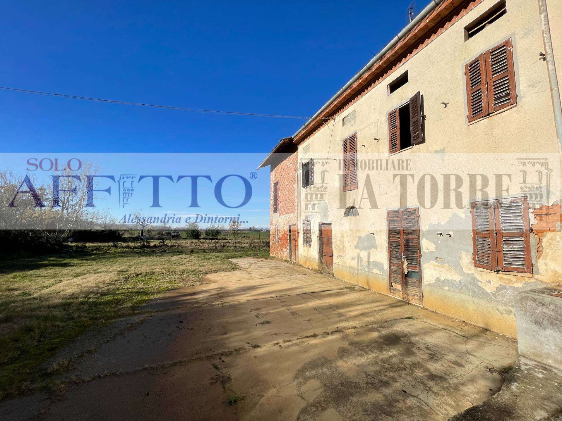 casa indipendente in vendita a Malnate in zona San Salvatore
