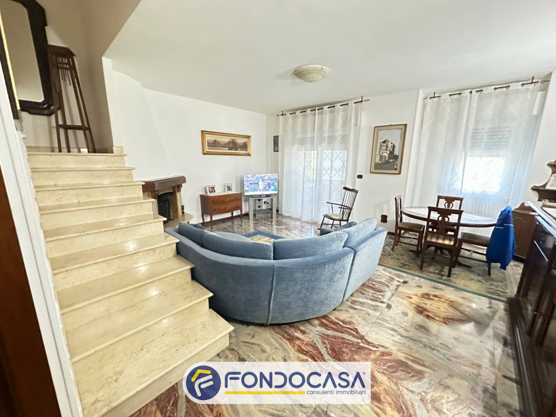 casa indipendente in vendita a Ponte dell'Olio in zona Folignano