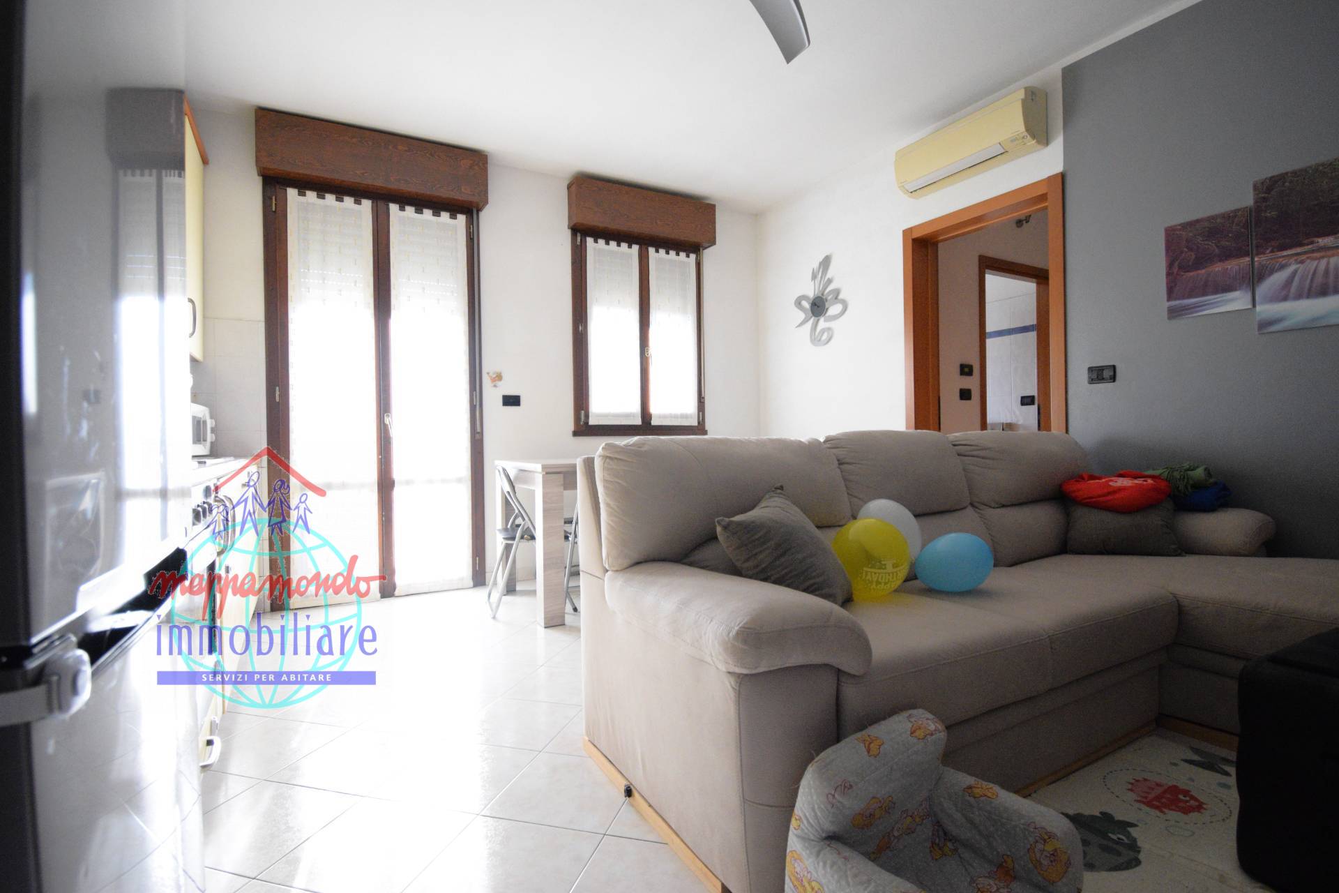 appartamento in vendita a Fiuminata in zona Castello