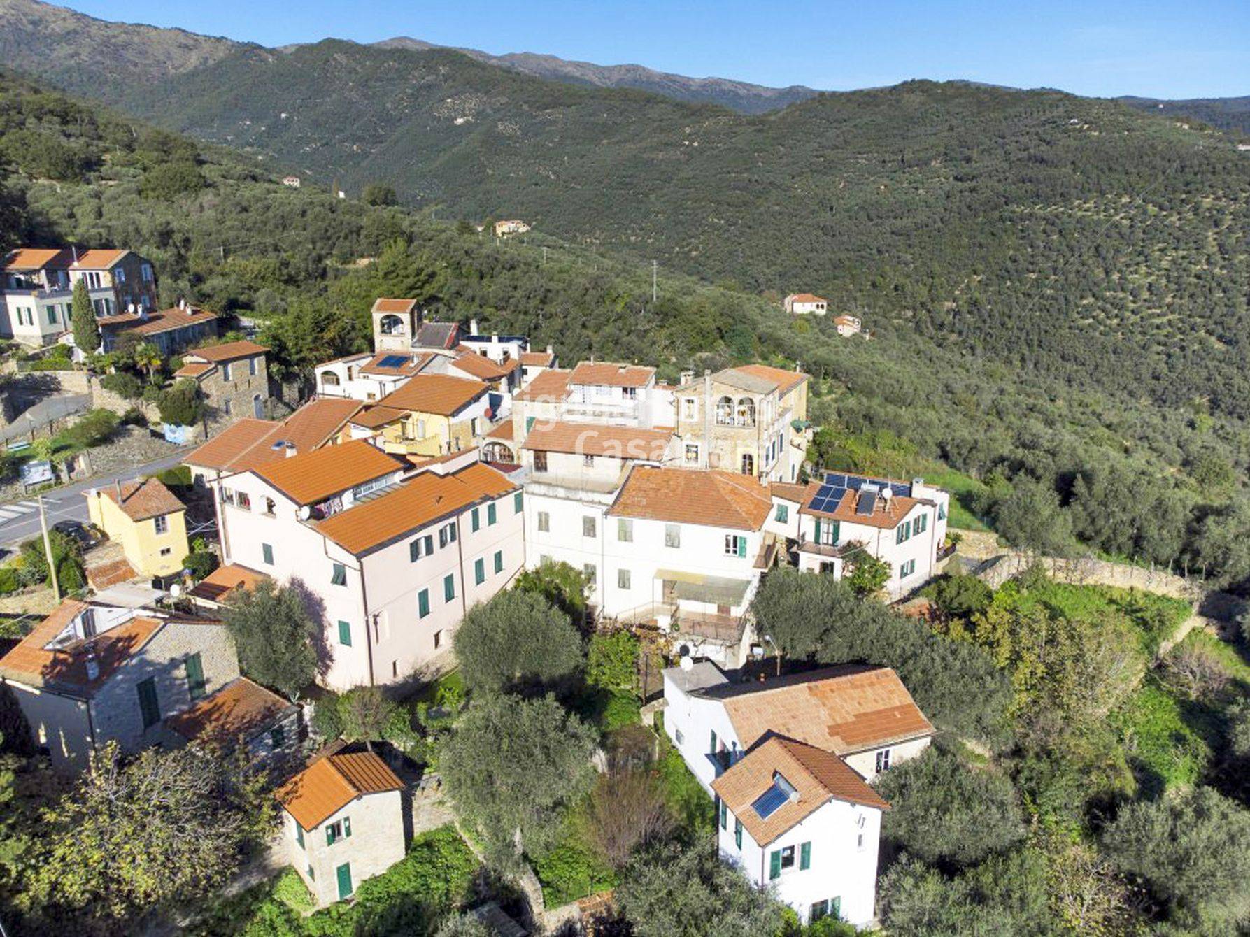 casa indipendente in vendita a Dolcedo in zona Bellissimi