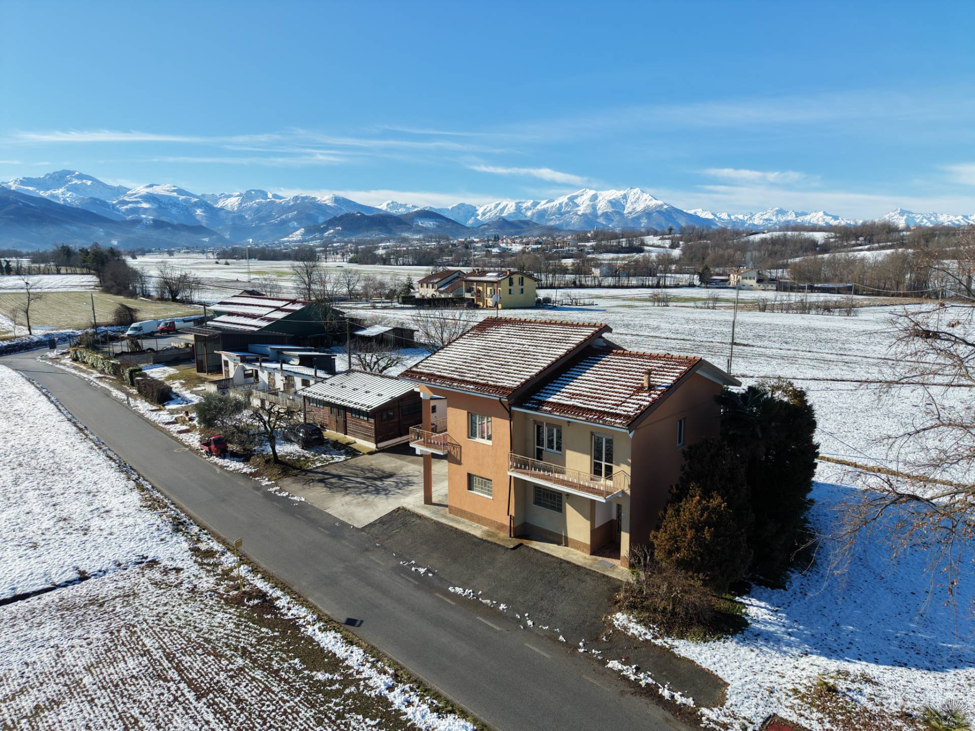 casa indipendente in vendita ad Ostuni in zona Villanova