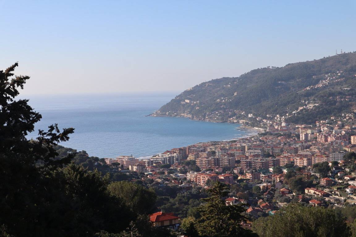 casa indipendente in vendita ad Andora