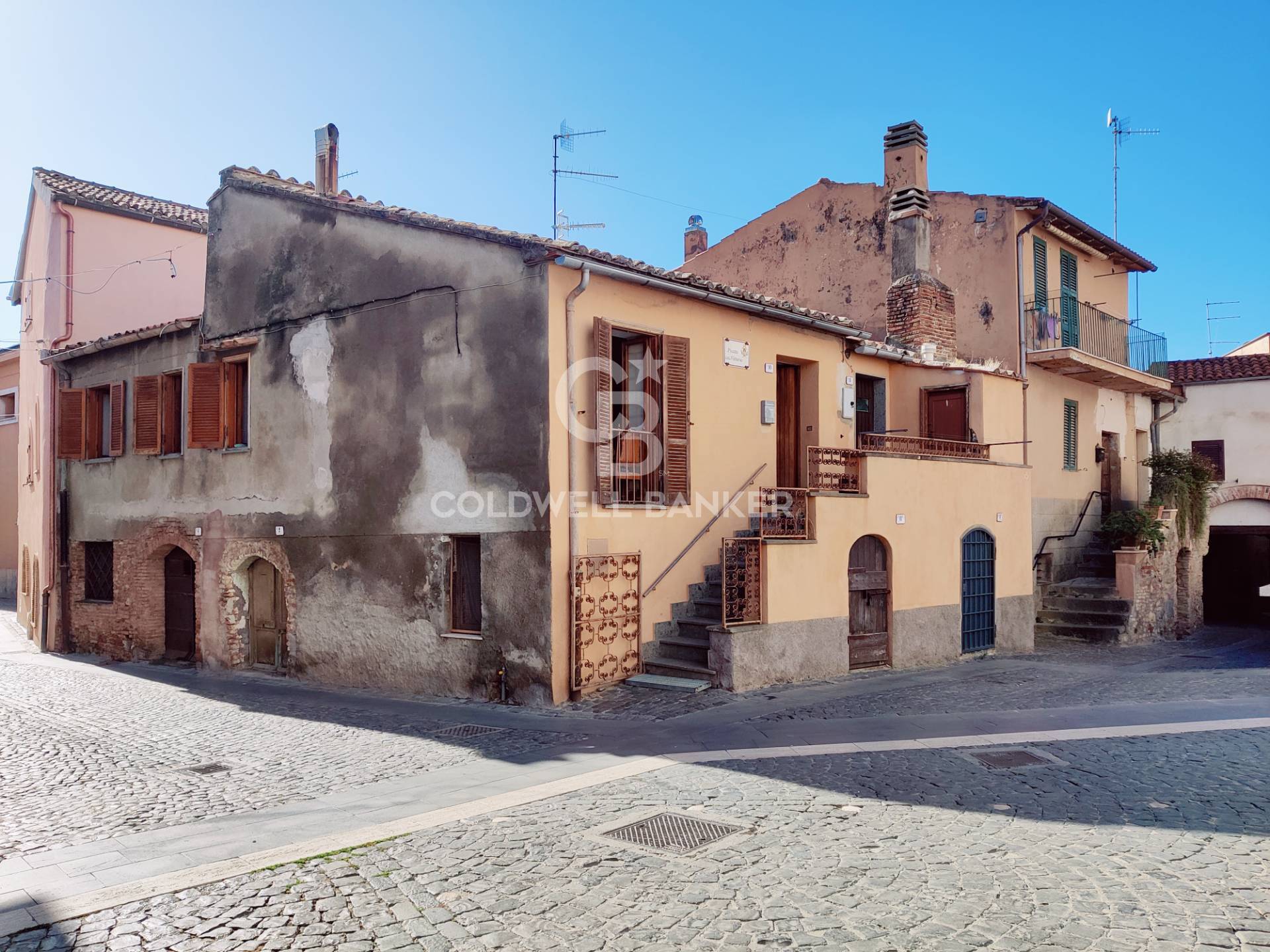 appartamento in vendita a Castro(BG)