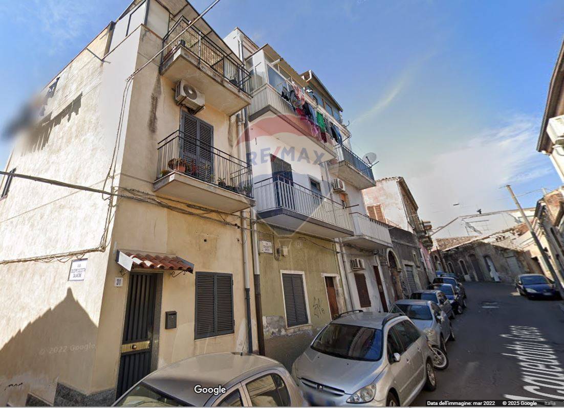 casa indipendente in vendita a Catania in zona Centro Storico