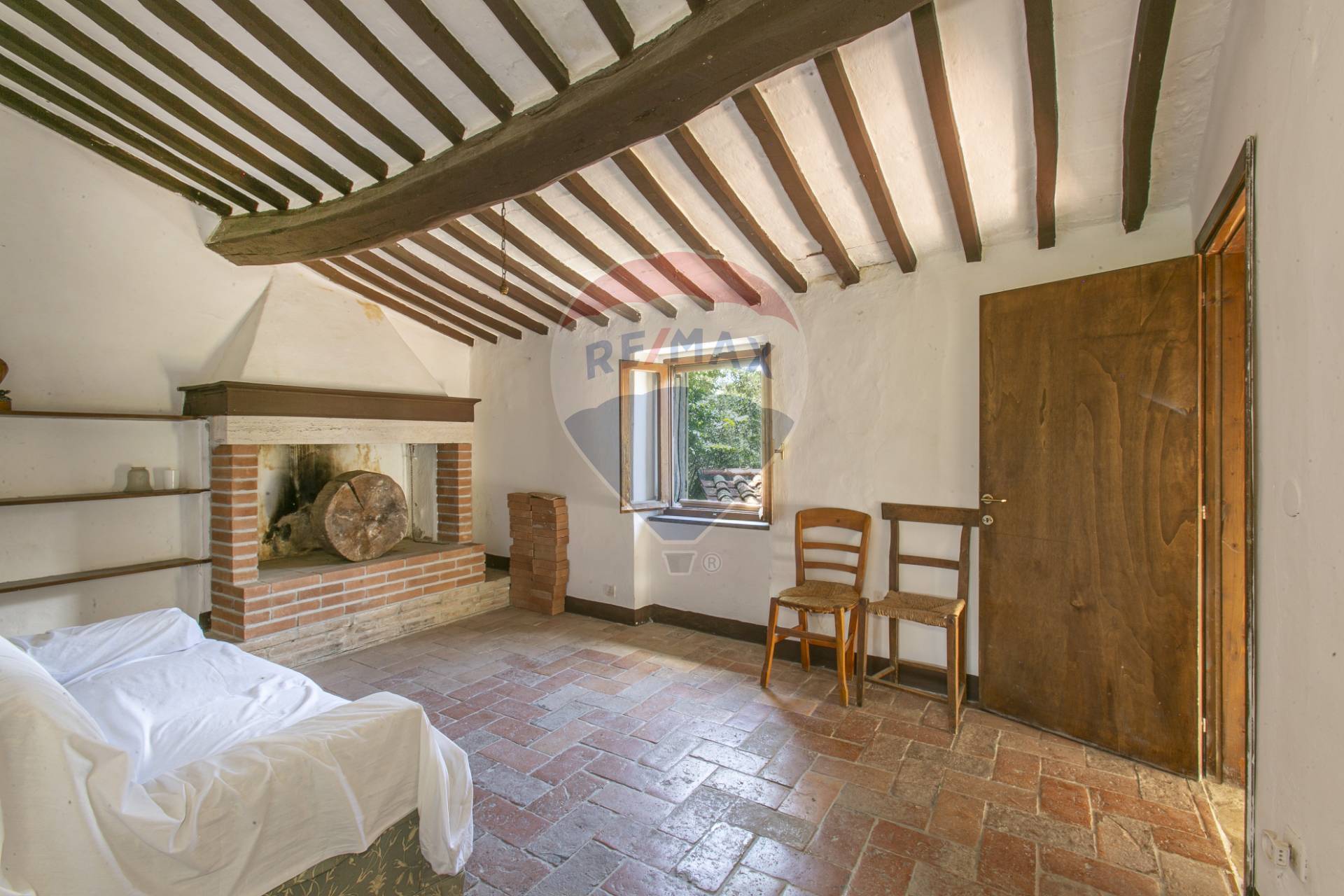 casa indipendente in vendita a Manciano in zona Saturnia