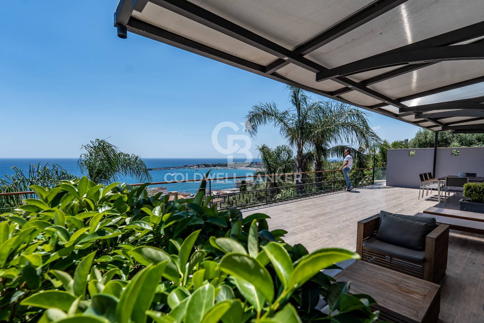 casa indipendente in vendita a Giardini-Naxos