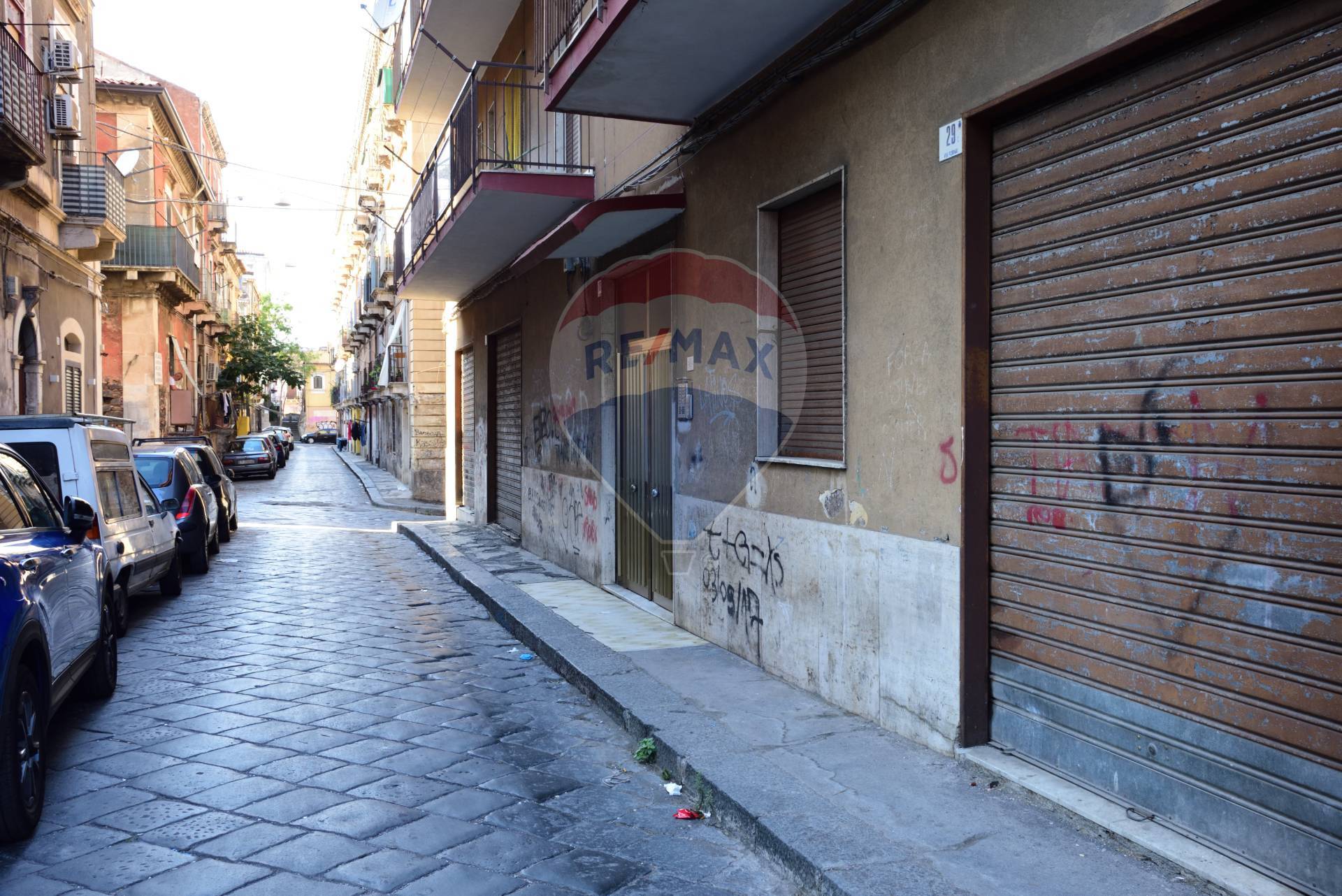 locale commerciale in vendita a Catania in zona Centro Storico