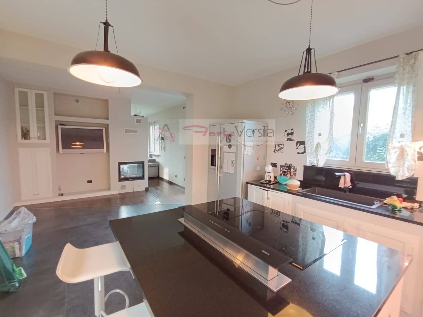 casa indipendente in vendita a Massarosa in zona Piano di Conca