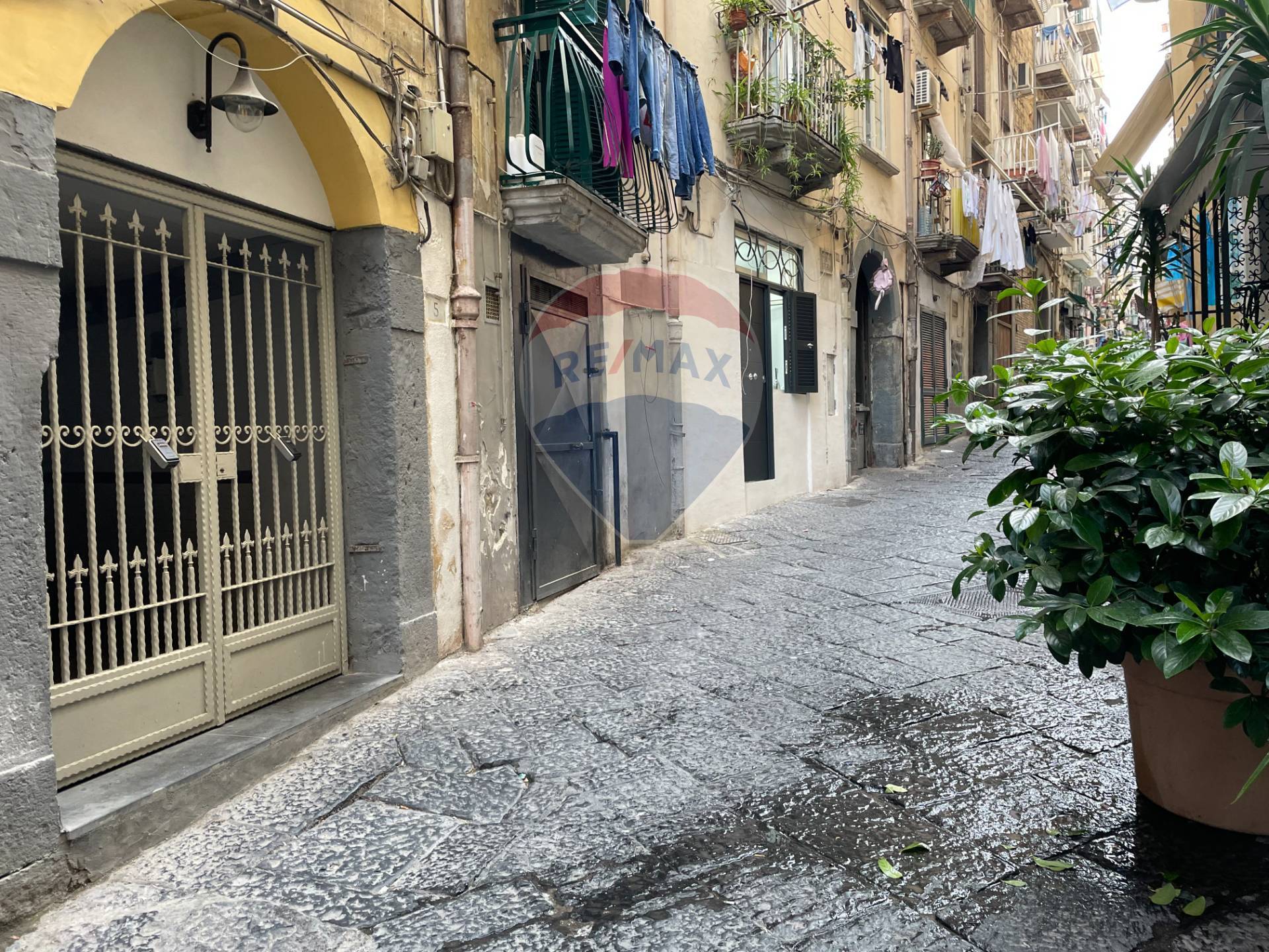 negozio in vendita a Napoli