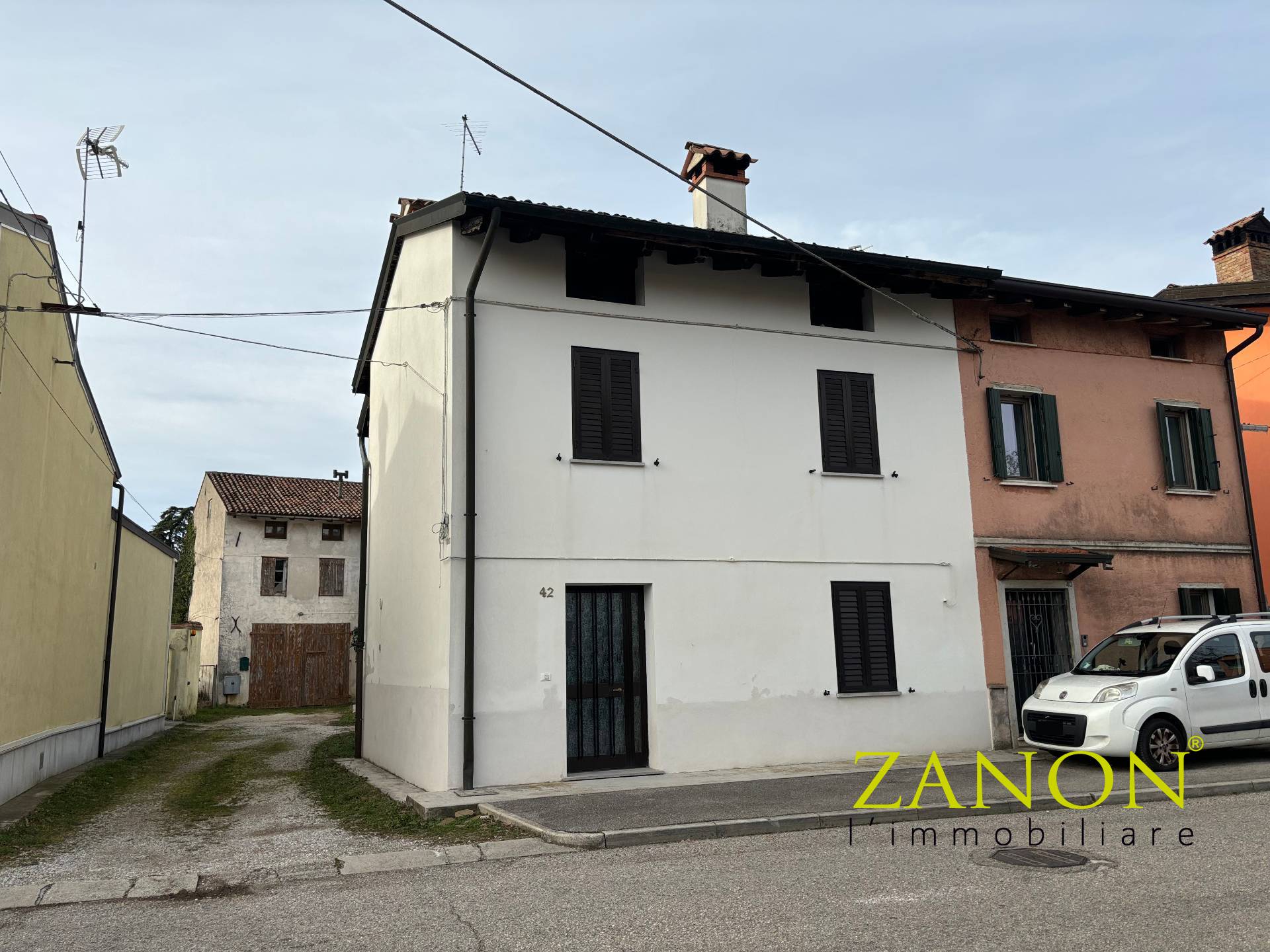 casa indipendente in vendita a Budoni in zona San Lorenzo