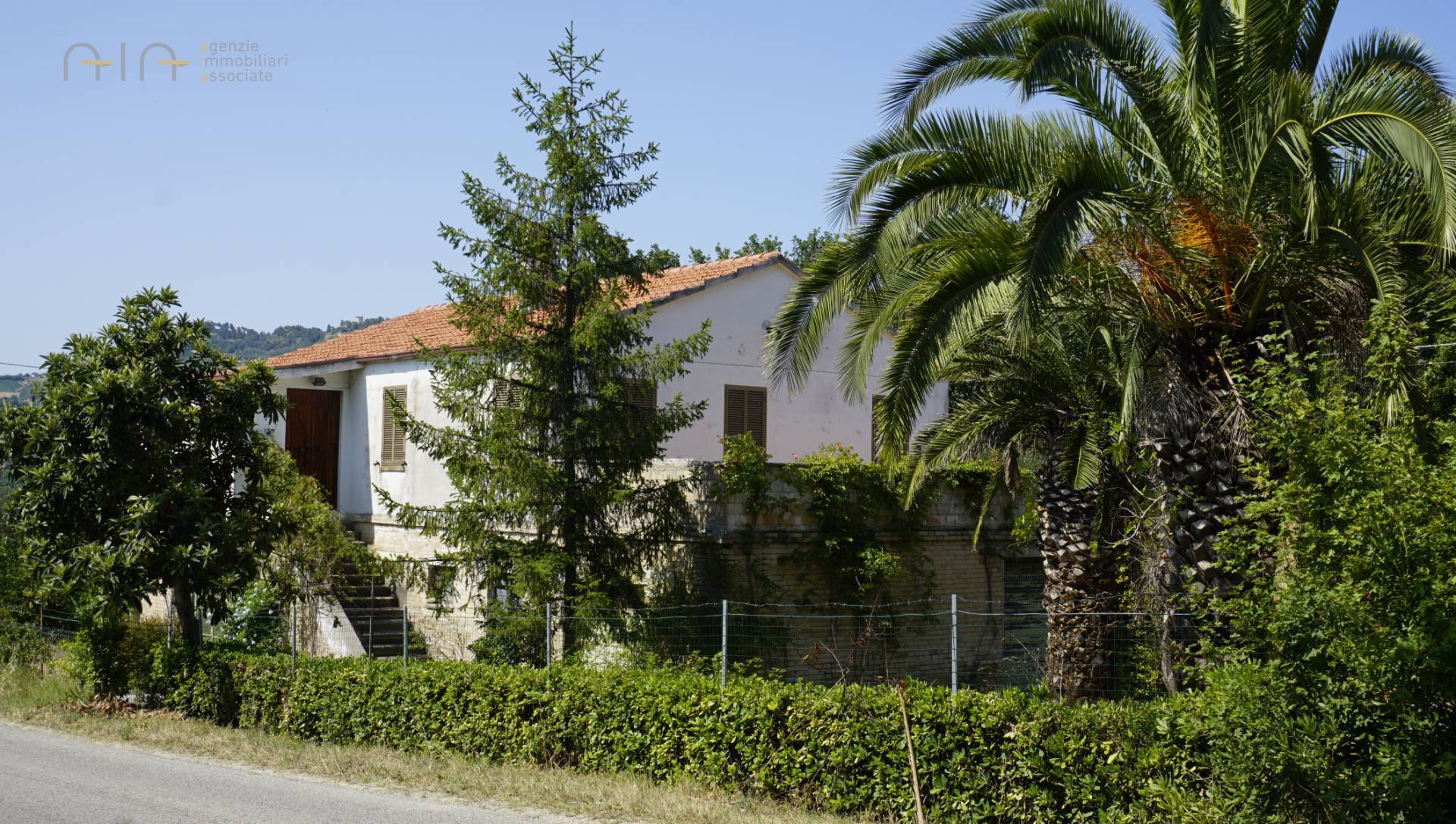 casa indipendente in vendita a Ripatransone