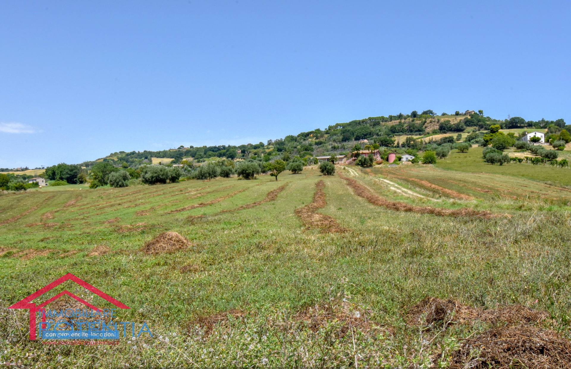 casa indipendente in vendita a Potenza Picena in zona Porto Potenza Picena