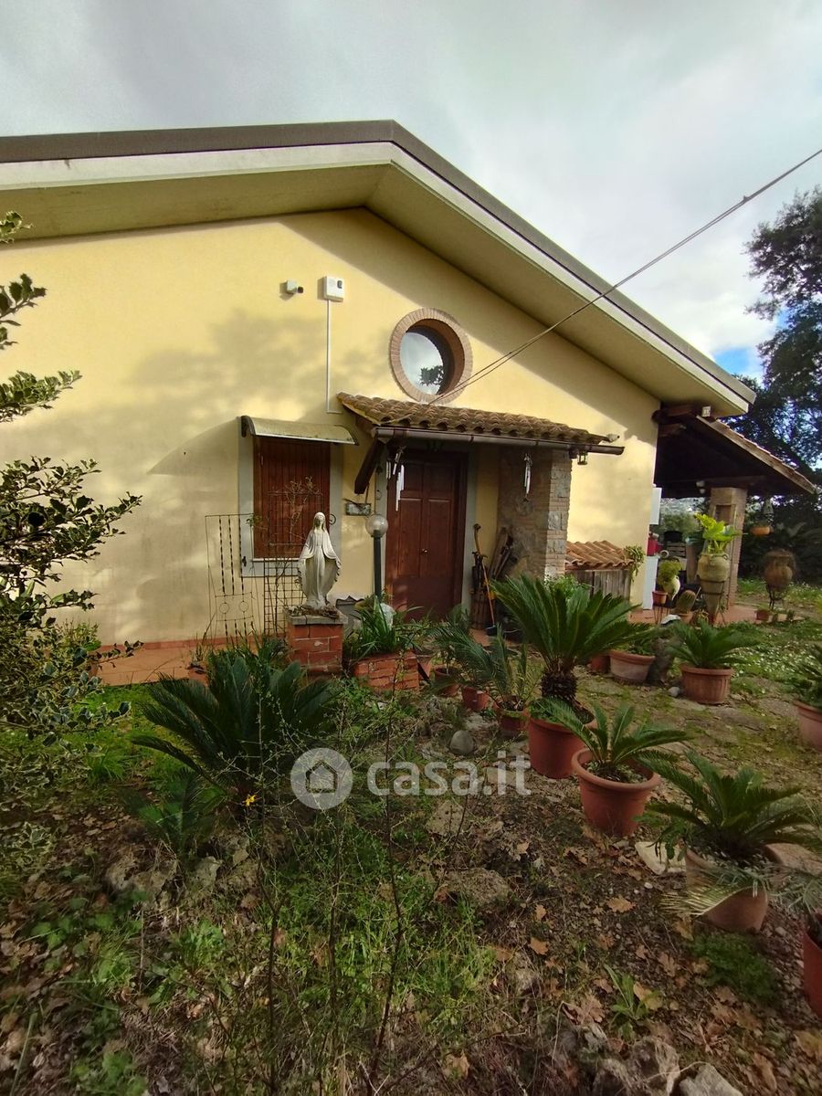 casa indipendente in vendita ad Itri