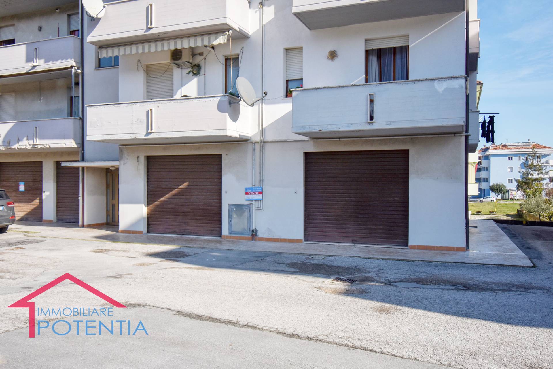 immagine annuncio 1 di 14