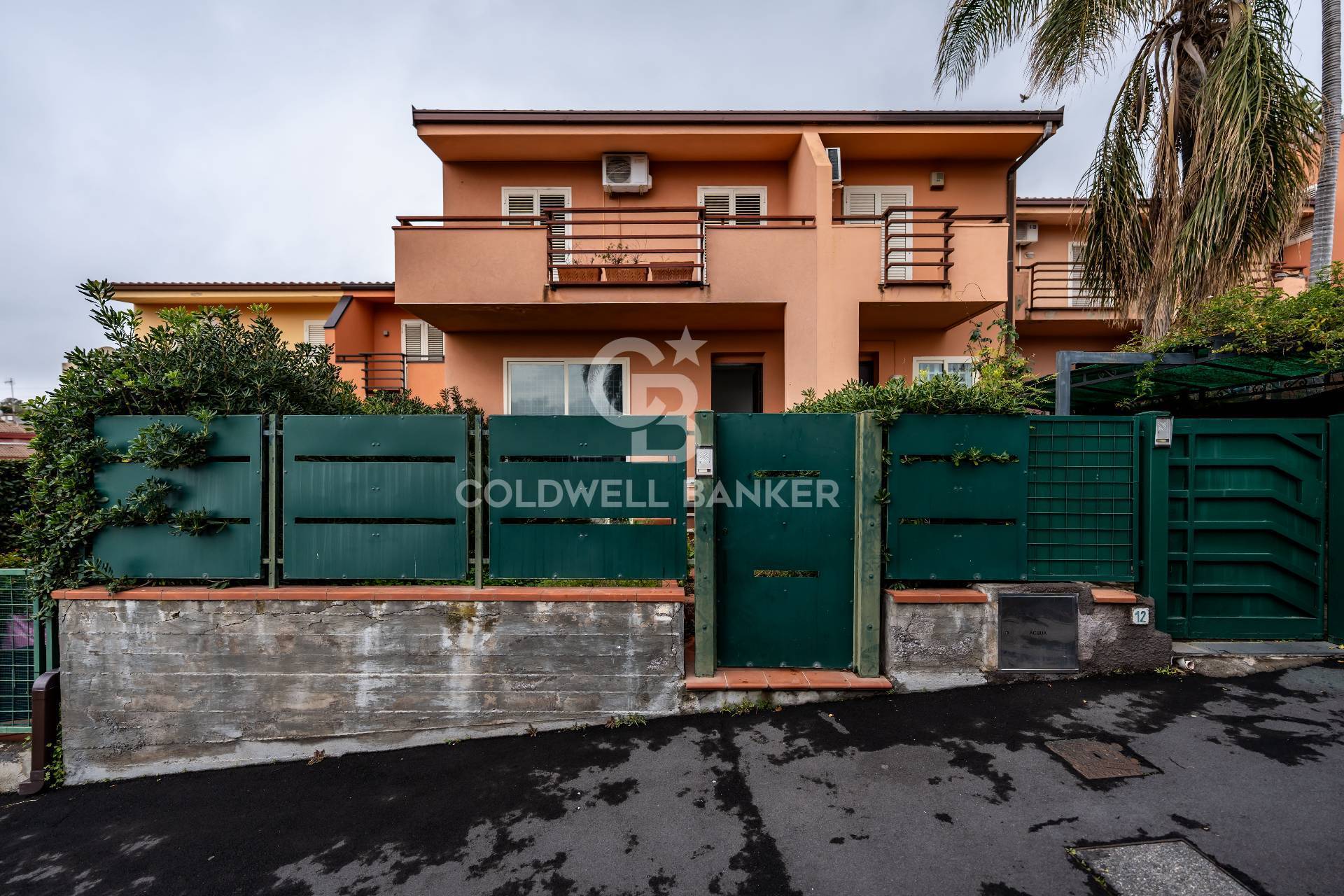 appartamento in vendita a Fiuminata in zona Castello