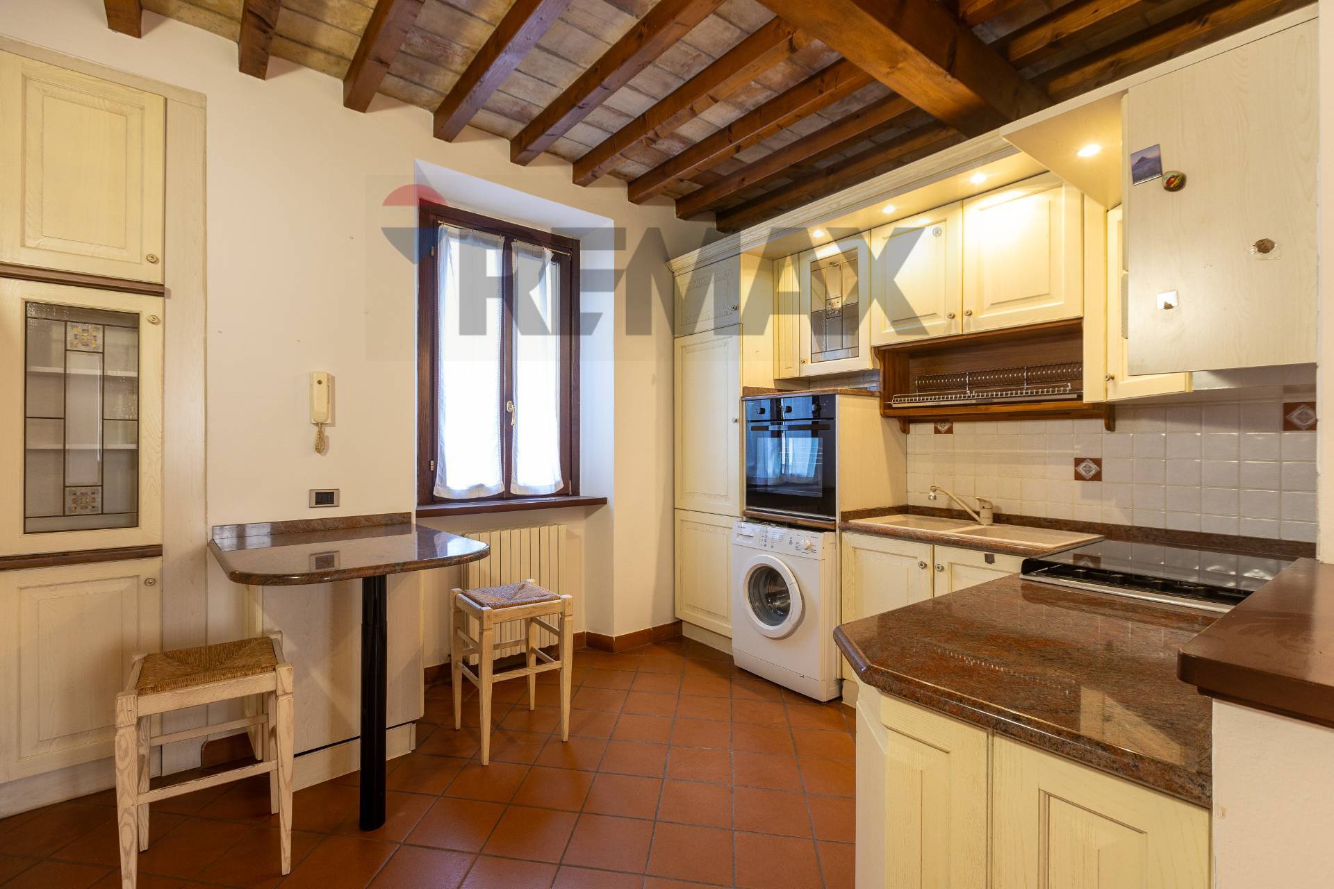 casa indipendente in vendita a Piacenza in zona Centro Storico