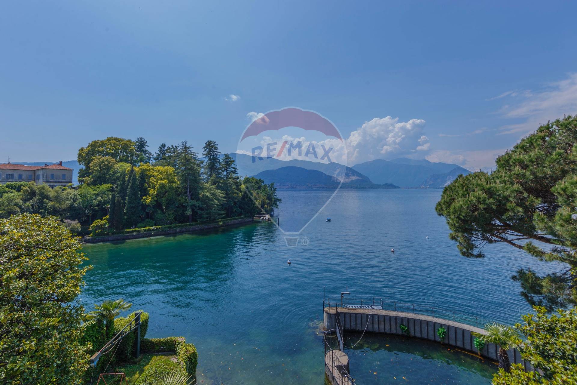 casa indipendente in vendita a Verbania in zona Pallanza