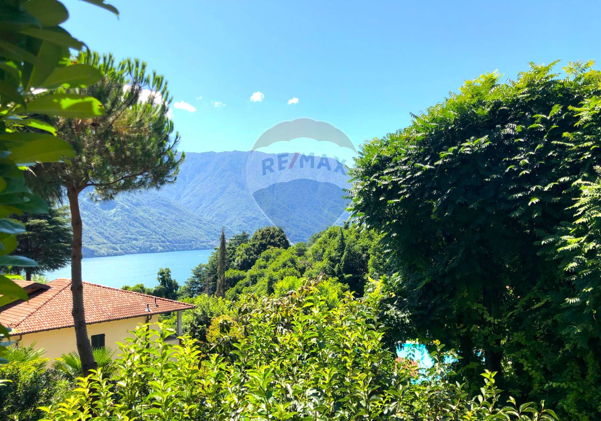 casa indipendente in vendita a Tremezzina