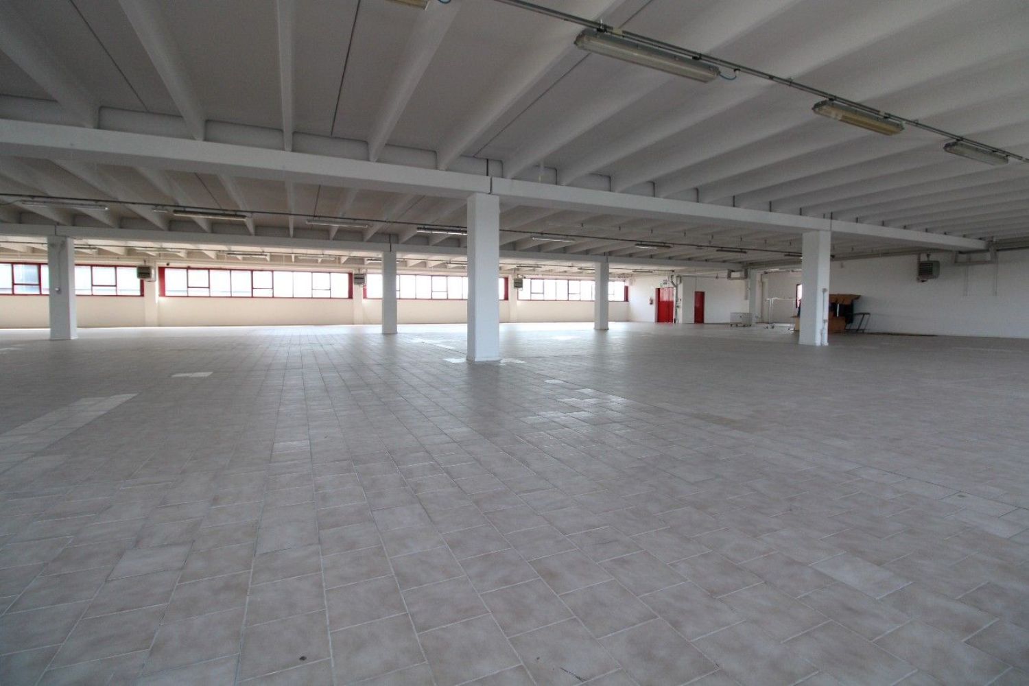 capannone in vendita a Reggio nell'Emilia