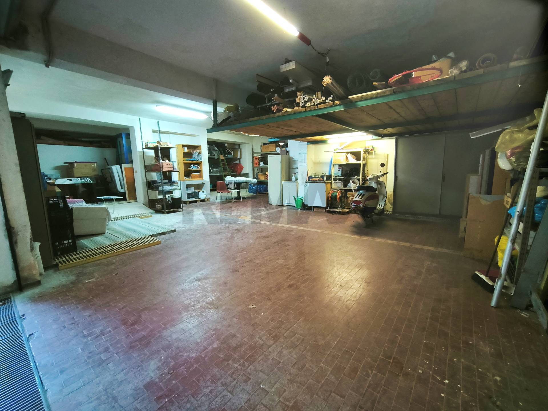 ufficio in vendita a Giardini-Naxos