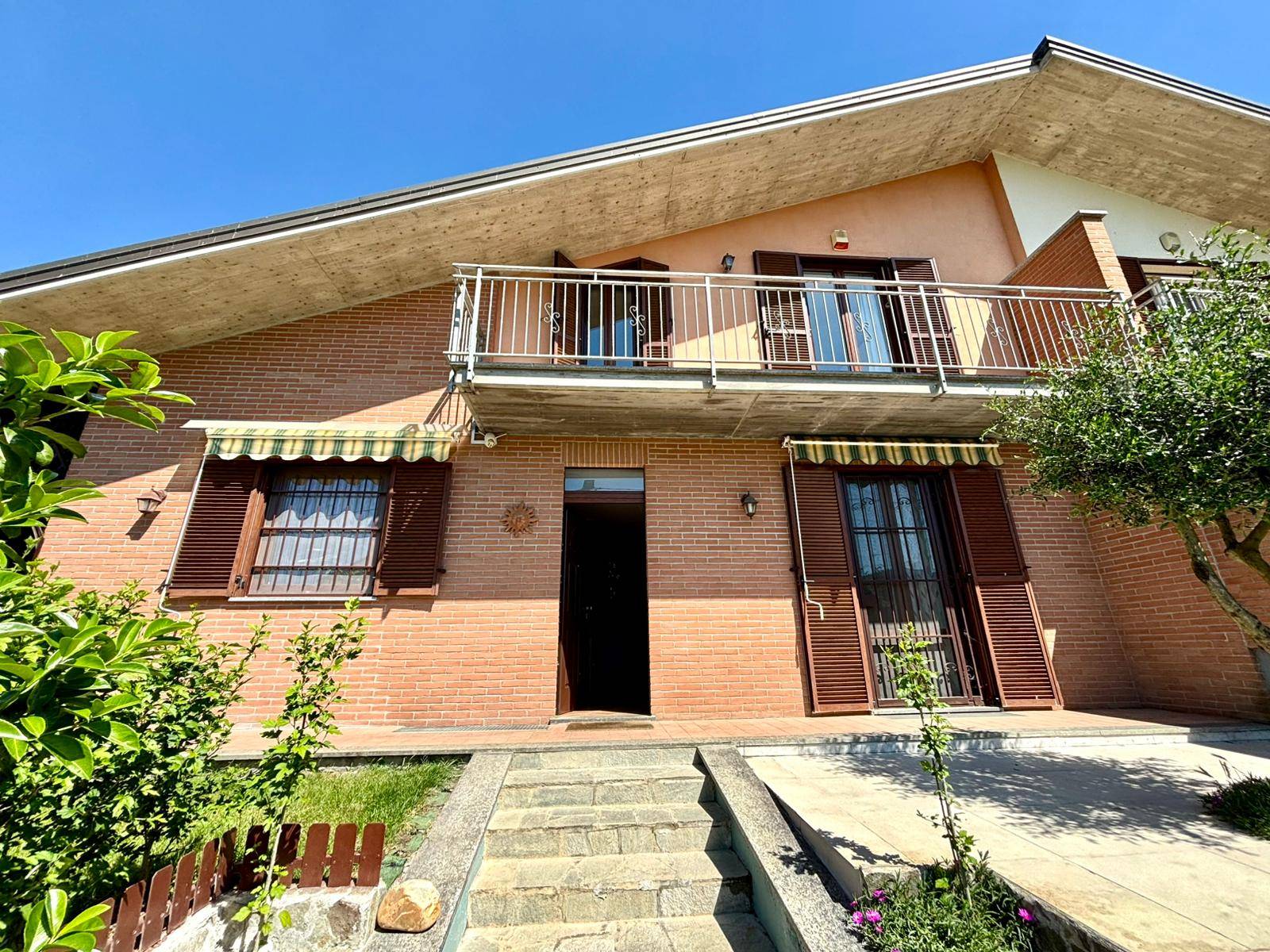 casa indipendente in vendita a Marmirolo in zona Marengo