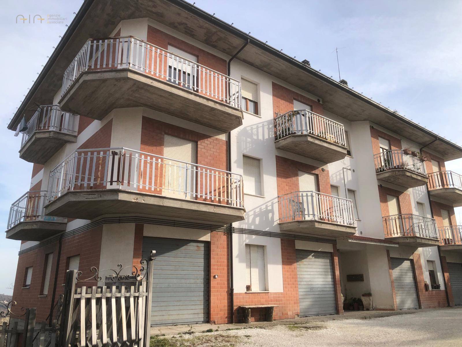 appartamento in vendita a Mignanego in zona Vittoria