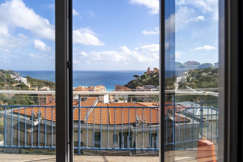 appartamento in vendita a Celle Ligure in zona Cassisi