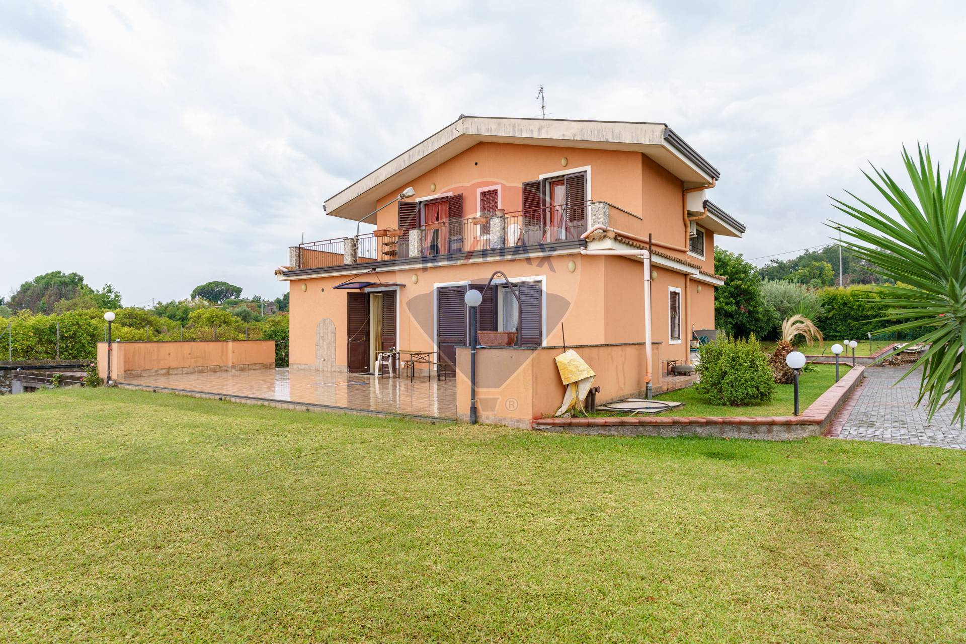 casa indipendente in vendita ad Acireale