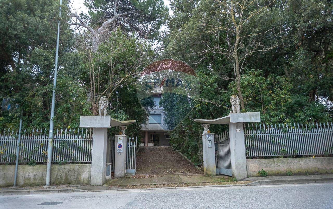 casa indipendente in vendita a Diso in zona Marittima