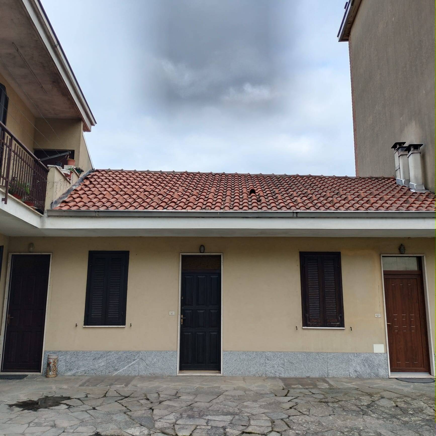 appartamento in vendita a Malnate in zona San Salvatore