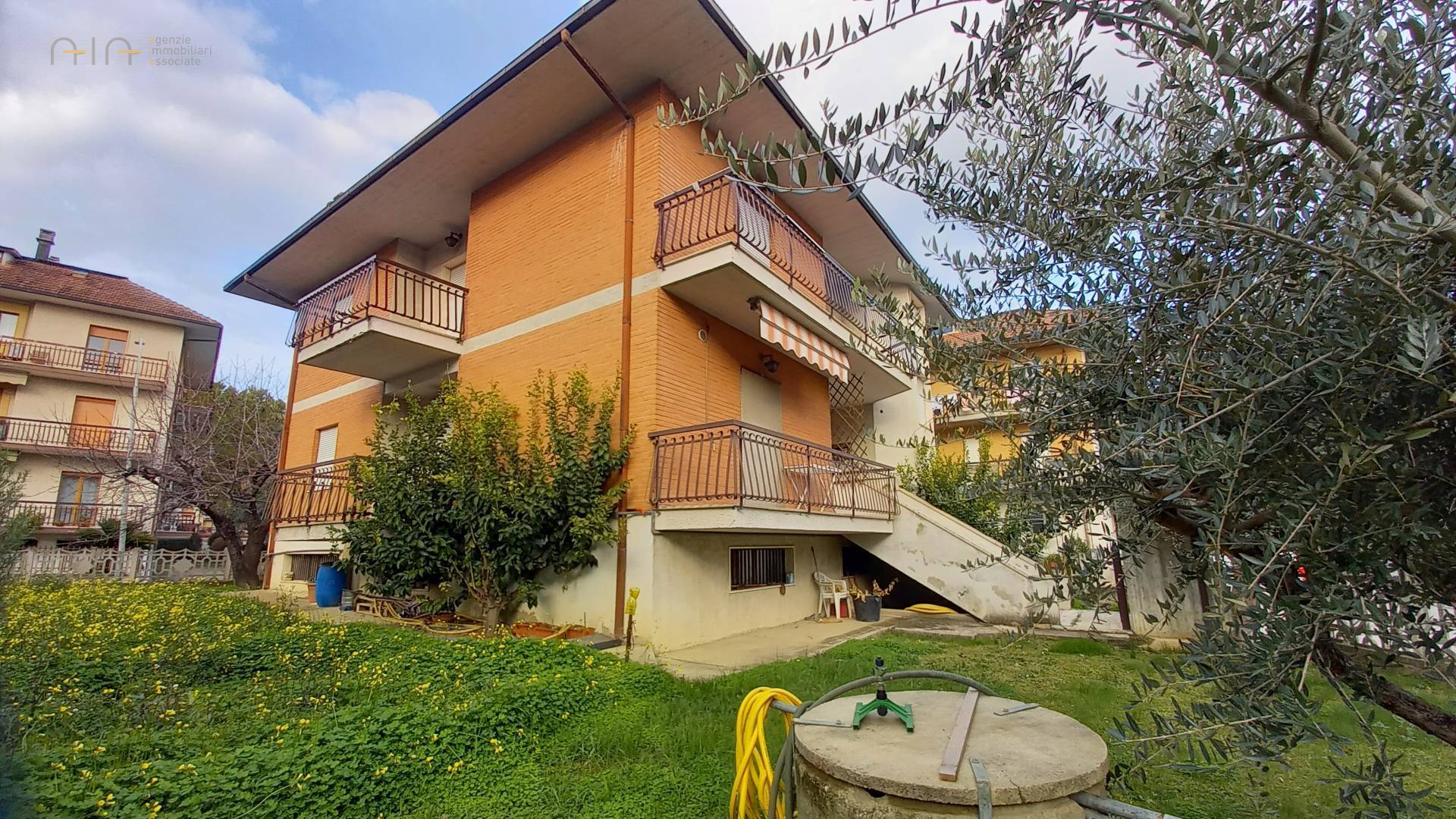 immagine annuncio 1 di 15