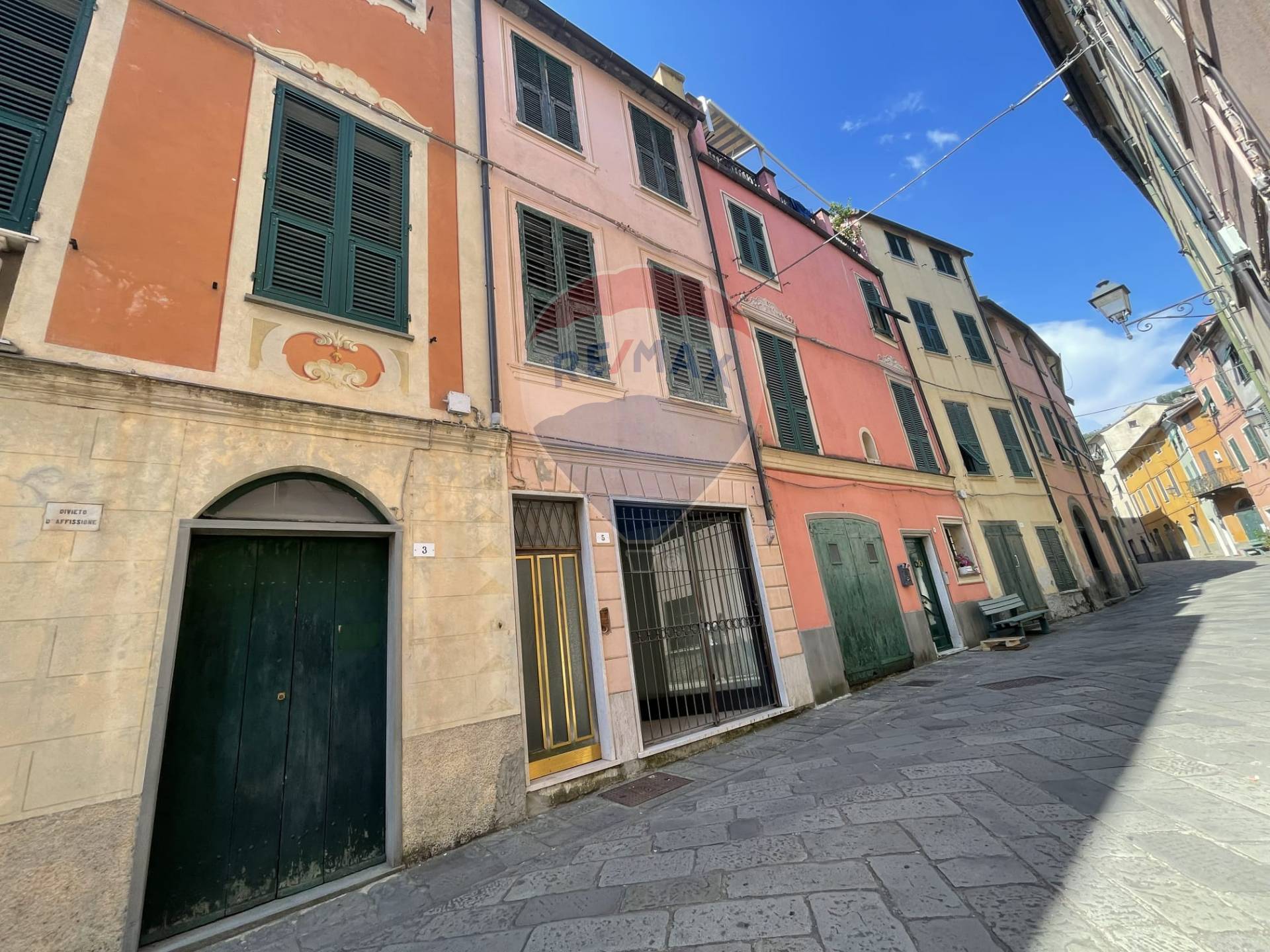 appartamento in vendita a Varese in zona Centro Città