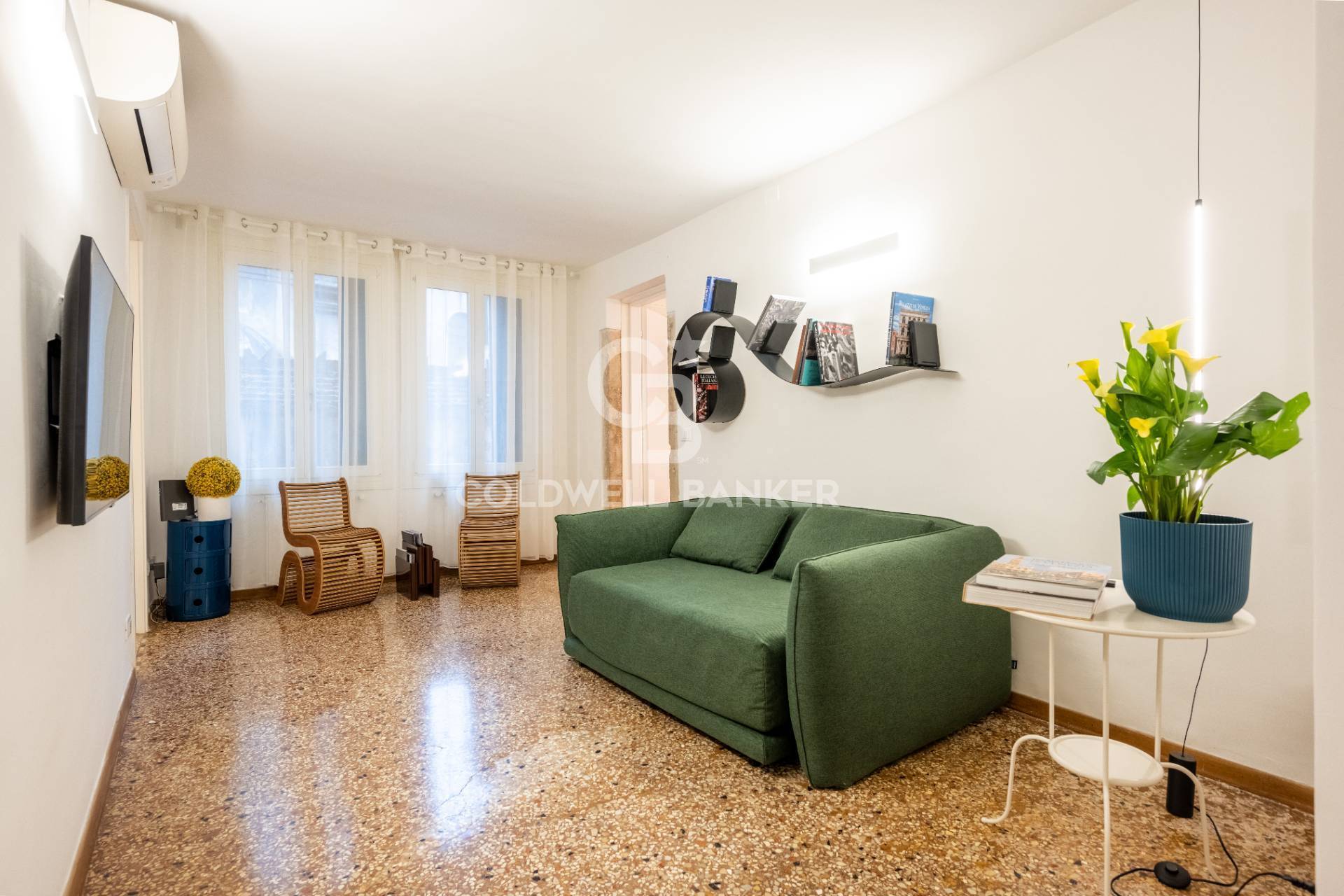 appartamento in vendita a Fiuminata in zona Castello