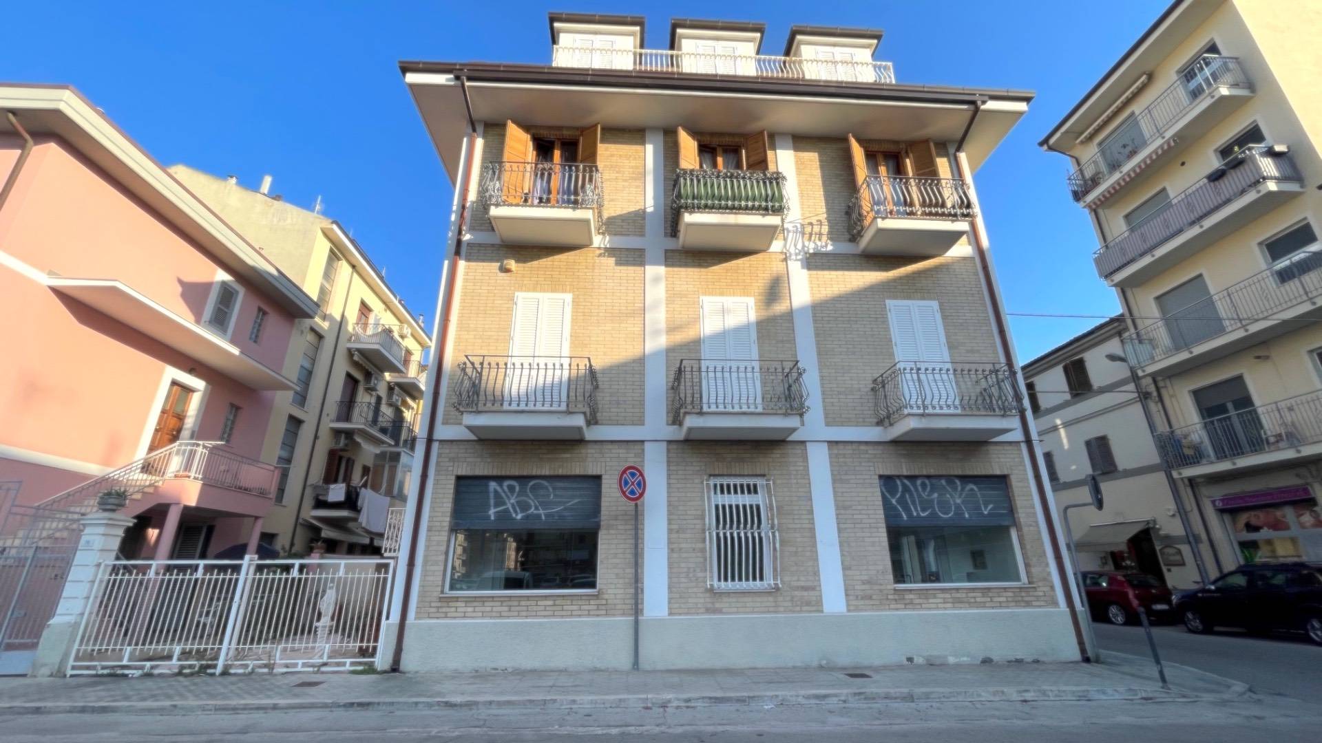 negozio in vendita a San Benedetto del Tronto