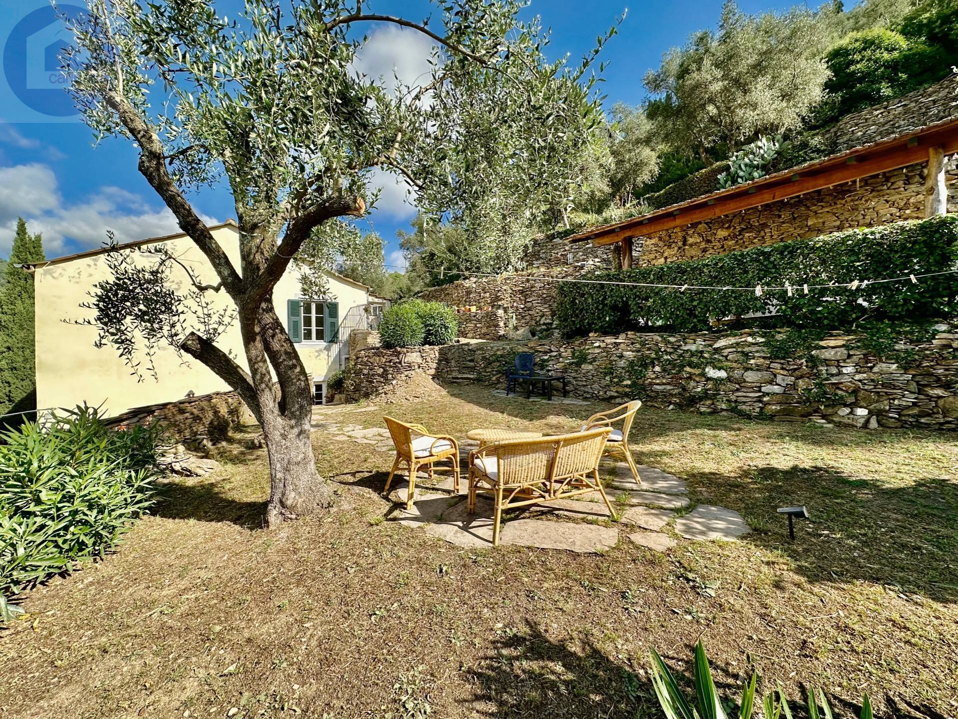 casa indipendente in vendita a Prelà