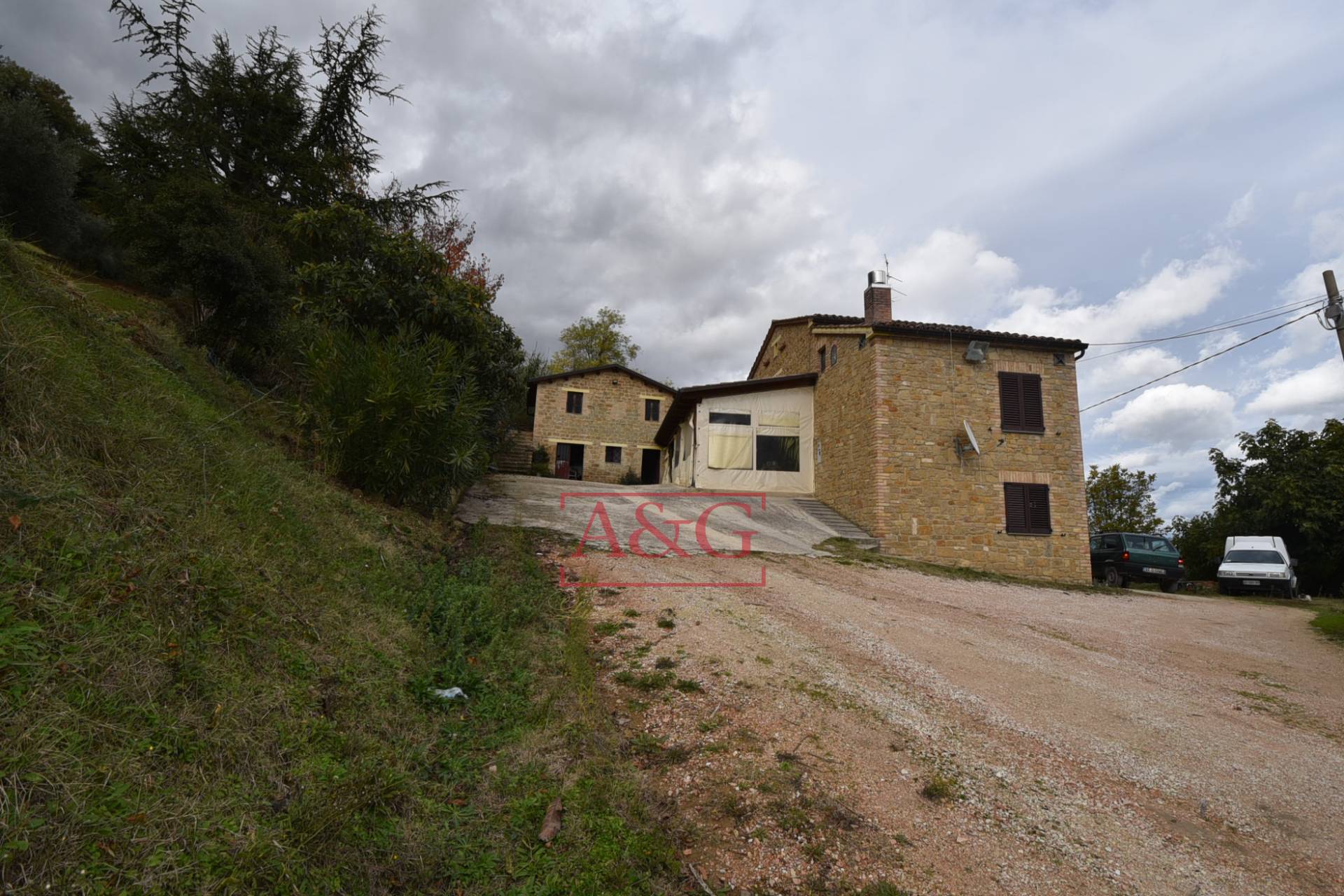 casa indipendente in vendita a Bellagio in zona San Giovanni