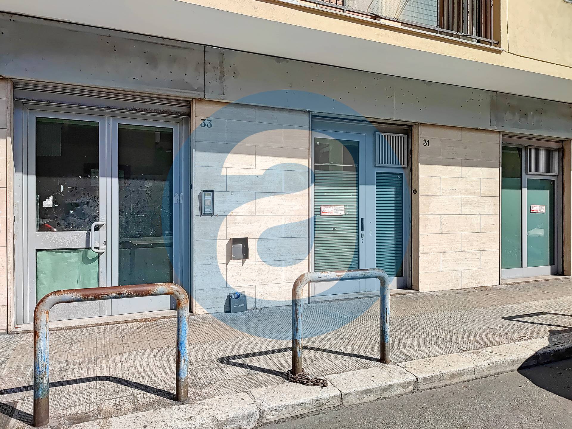 locale commerciale in affitto a Bari in zona Poggiofranco