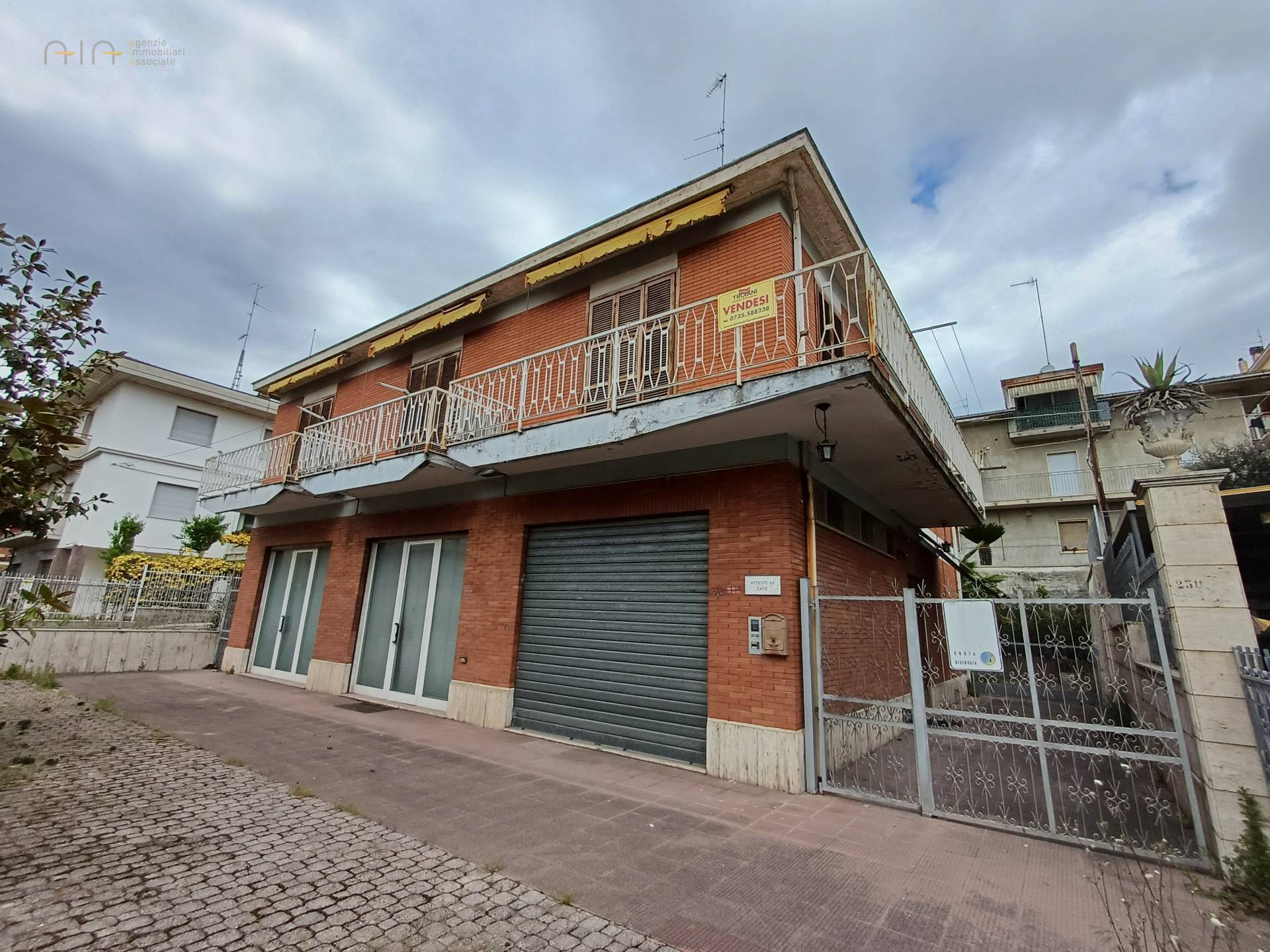 immagine annuncio 1 di 9