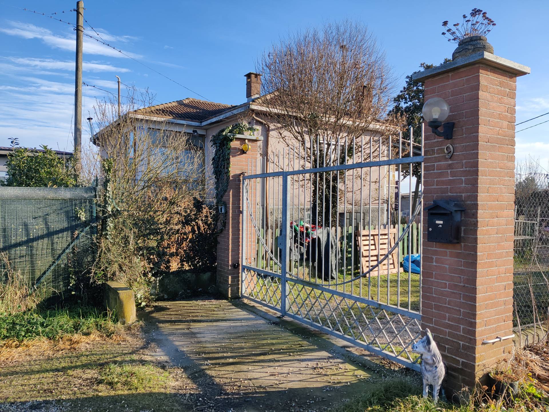 casa indipendente in vendita a Fano in zona Carignano Terme