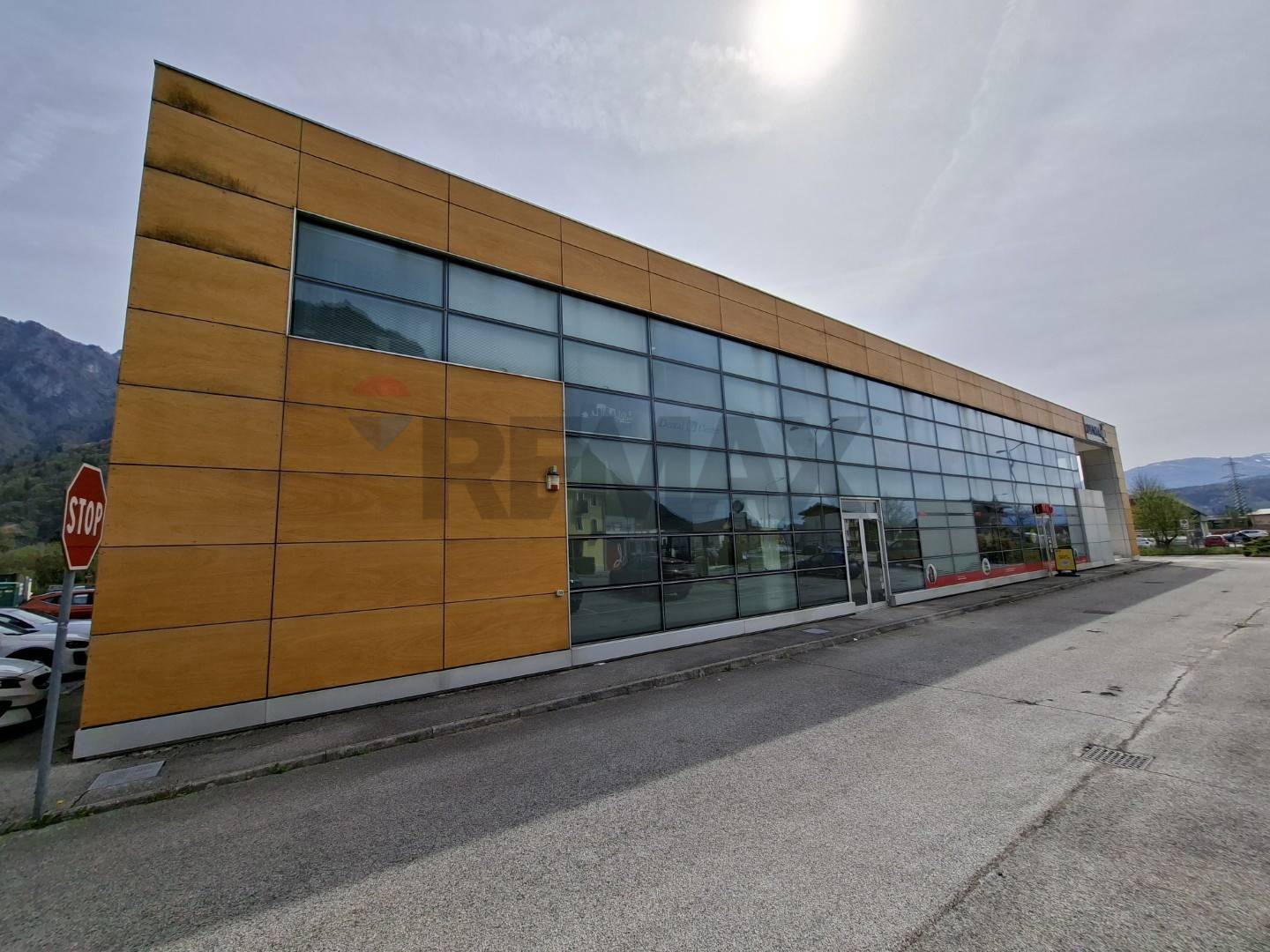 locale commerciale in affitto a Saviore dell'Adamello in zona Ponte