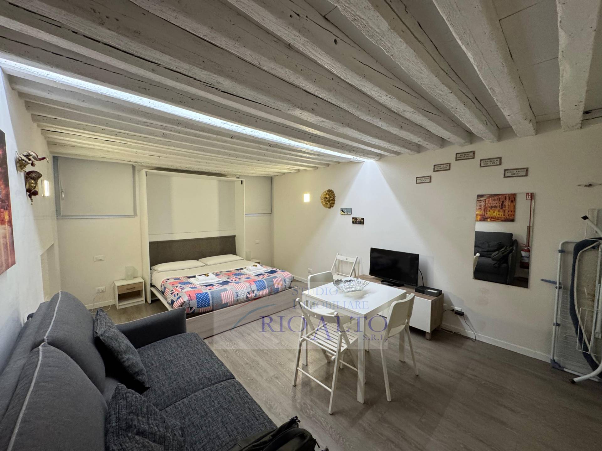 appartamento in vendita a Fiuminata in zona Castello