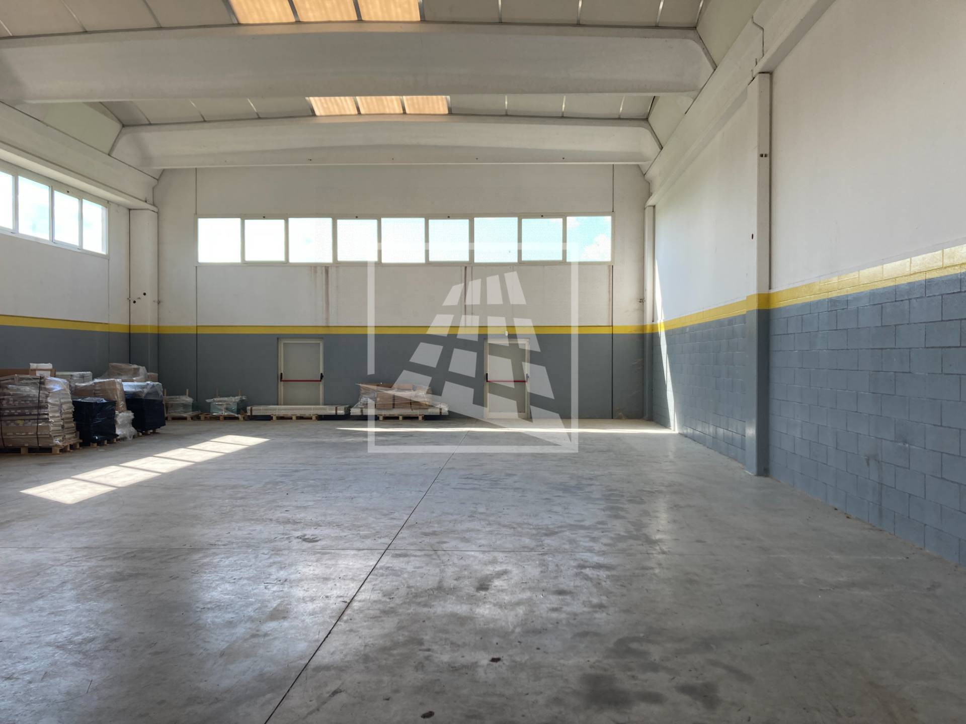 ufficio in vendita a Reggio nell'Emilia