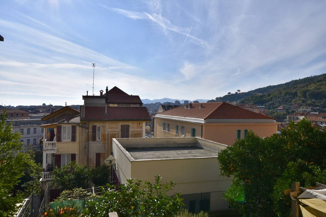 casa indipendente in vendita a Savona