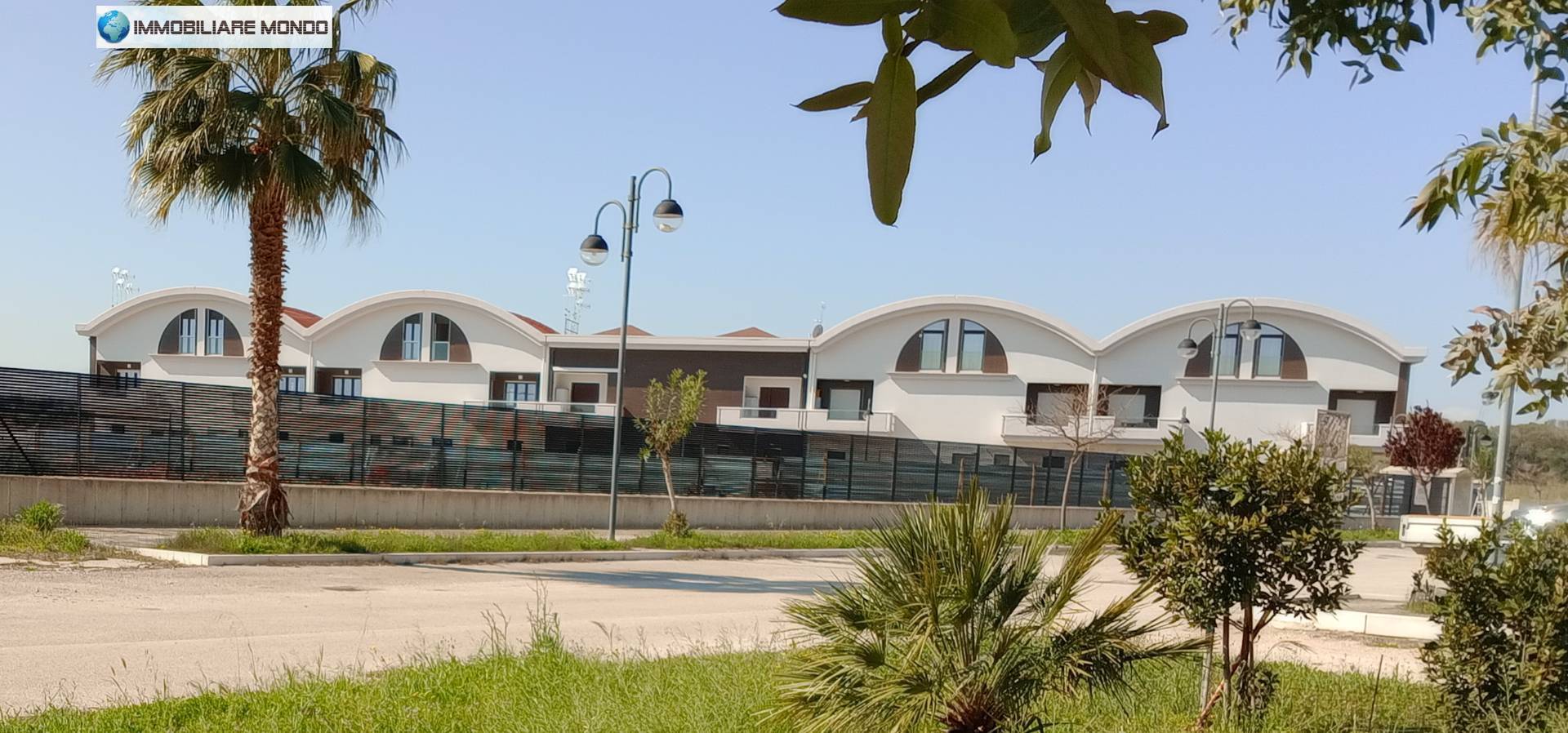 appartamento in vendita a Lonato del Garda in zona Lido