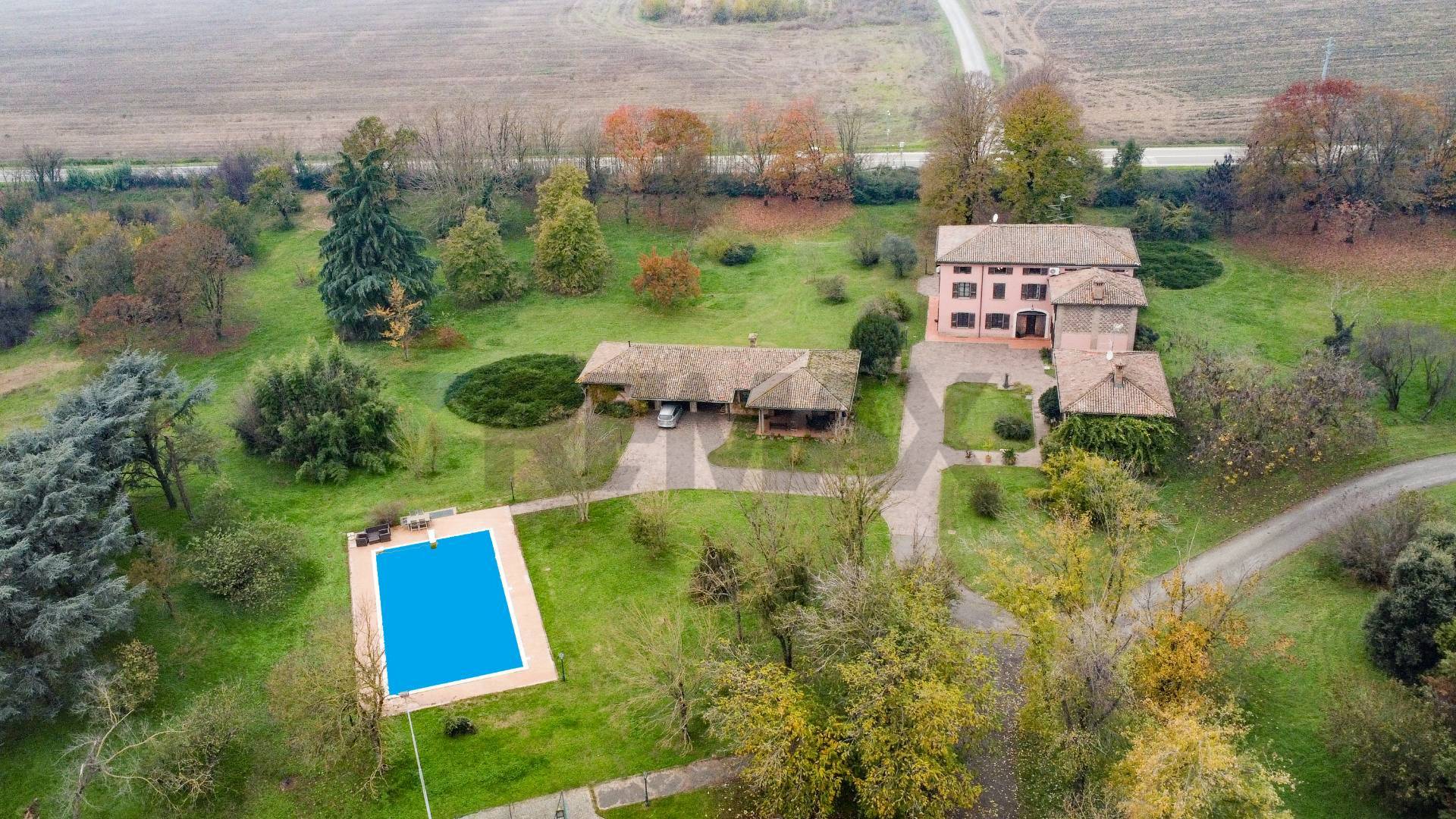 casa indipendente in vendita a Fiorenzuola d'Arda