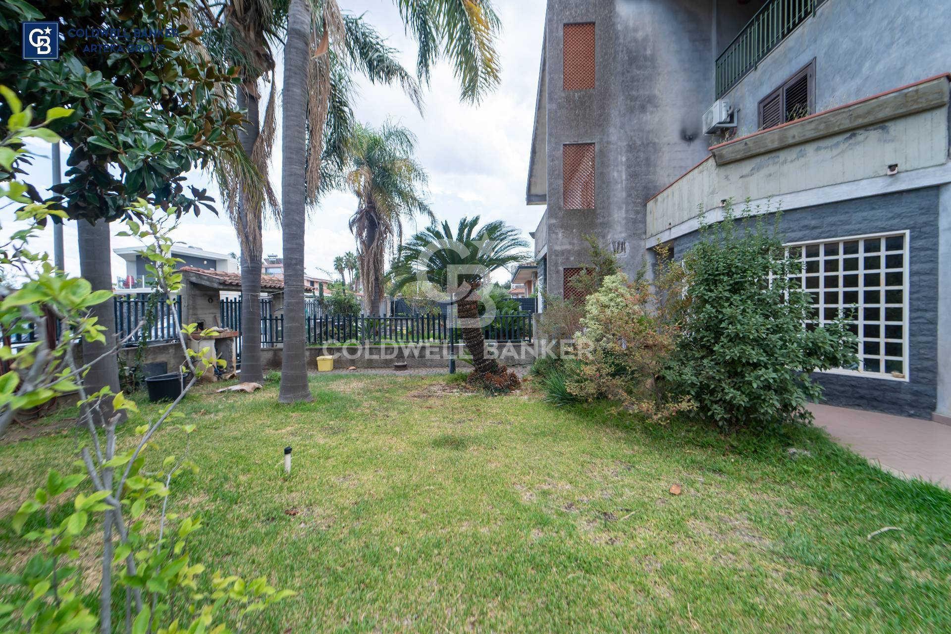 casa indipendente in vendita a Corteno Golgi in zona Sant'Antonio
